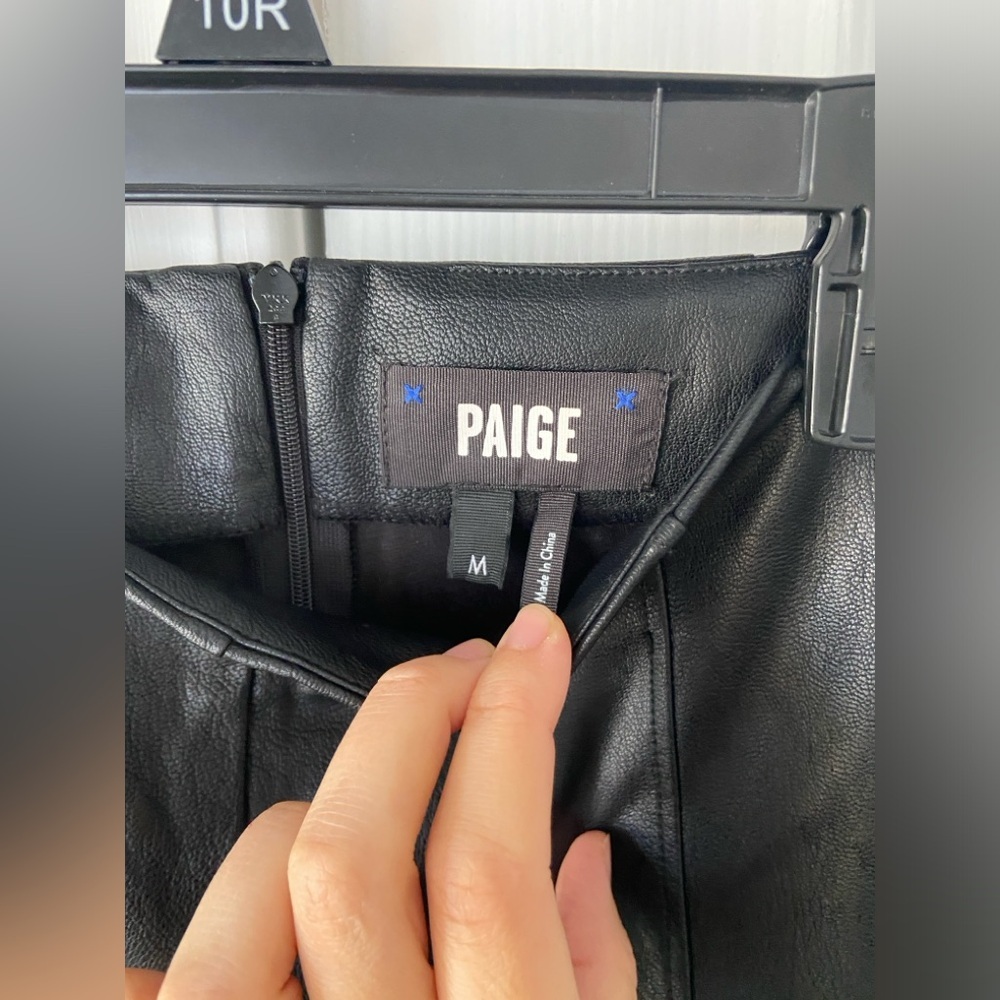 Paige Kiana vegan leather leggings size medium new - Picture 3 of 7